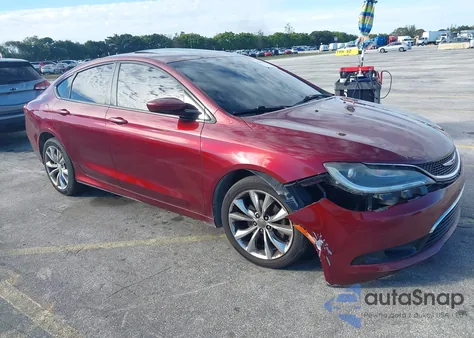 2015 Chrysler 200 S z USA, uszkodzony, nr VIN 1C3CCCBB8FN650960
